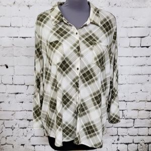 NWOT Catherines 3X Green/Cream Plaid Button Down
